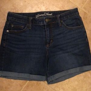 Universal Thread Mid Rise Boyfriend Shorts